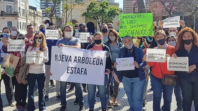 Casi 100 familias atrapadas en una estafa de loteos hace más de una década