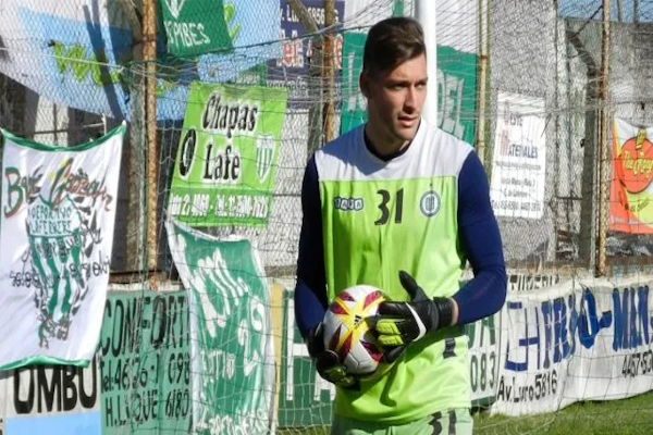 Colón cerraría una incorporación para el 2026