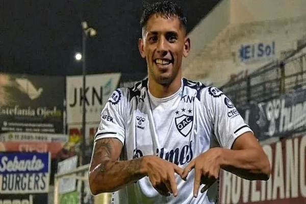 Colón ya tiene sus primeras incorporaciones para el próximo torneo