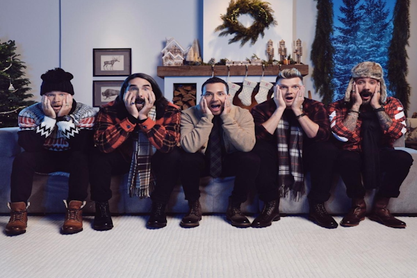 Los Backstreet Boys lanzan su álbum navideño
