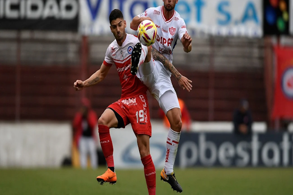 Unión busca mánager y sería Santiago Zurbriggen