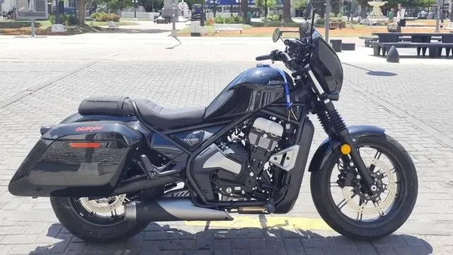 Le robaron la moto al prestigioso artista plástico Ricardo Calanchini