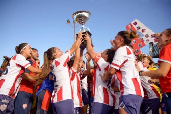 Primera A: Unión femenino ya tiene fixture del Torneo Apertura