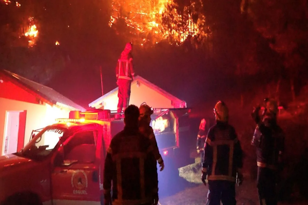 Incendios en Chubut: reactivaron el tránsito entre Epuyén y El Hoyo