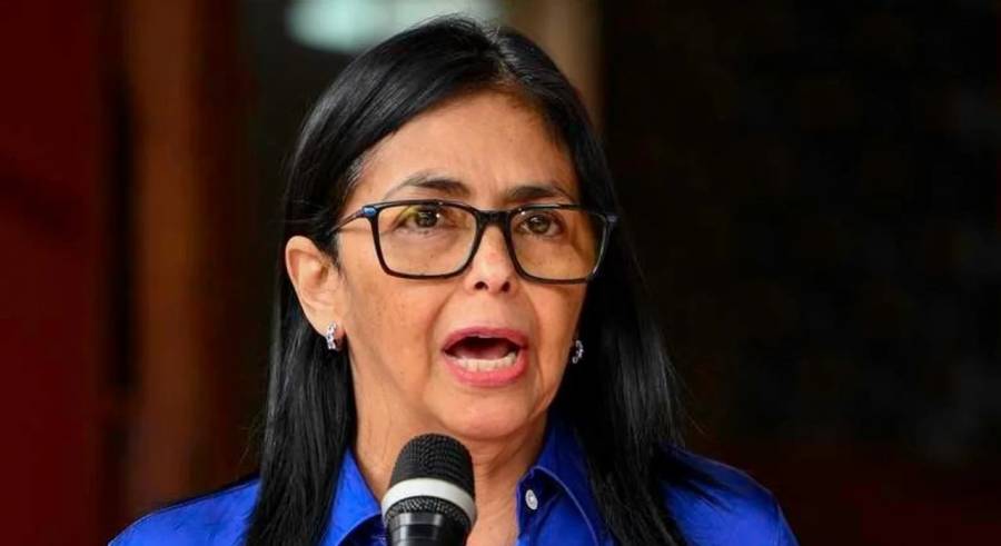 Delcy Rodríguez: “Si algún día voy a Washington lo haré de pie, no arrastrada”