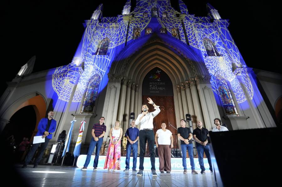 Pullaro: “Desde el Gobierno provincial apoyamos todos los festivales locales”