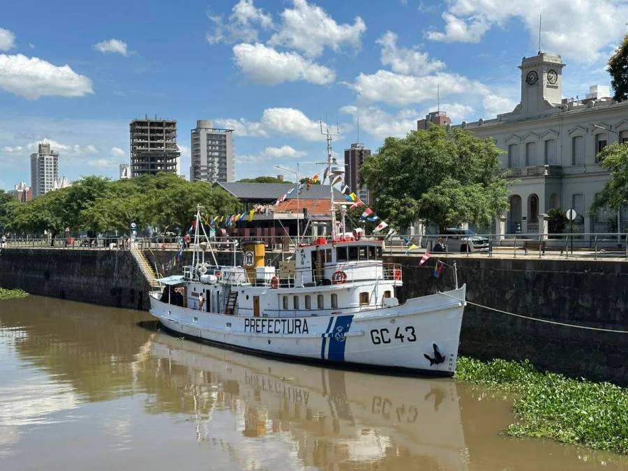 El histórico guardacostas Mandubí está en la ciudad 