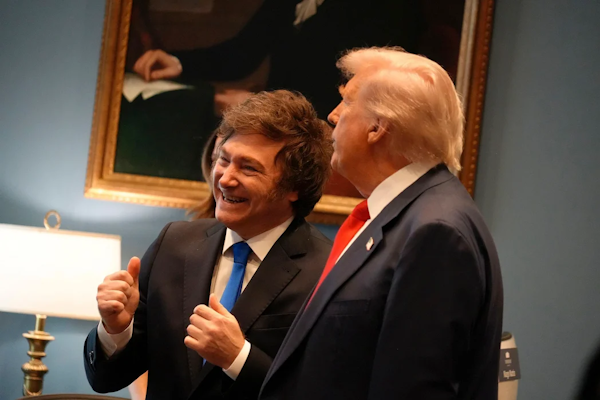 Milei negó pacto con Trump para recibir deportados