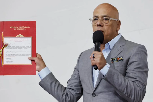 Ley de Hidrocarburos: asamblea de Venezuela aprobó la reforma