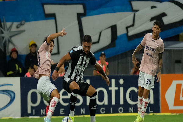 Torneo Apertura: Unión perdió ante Central Córdoba en el inicio de la fecha 4