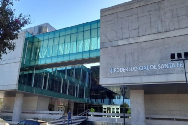 Cinco detenidos por abuso sexual a un camionero 