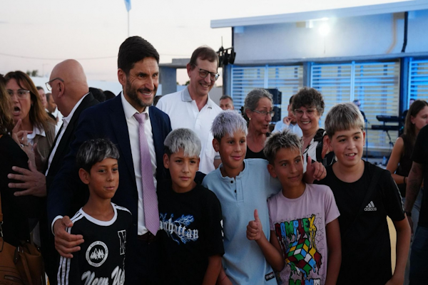Pullaro inauguró otra escuela y ratificó la apuesta provincial por más infraestructura 