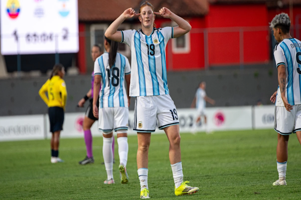 Sudamericano Sub 20 femenino: Argentina enfrenta a Perú