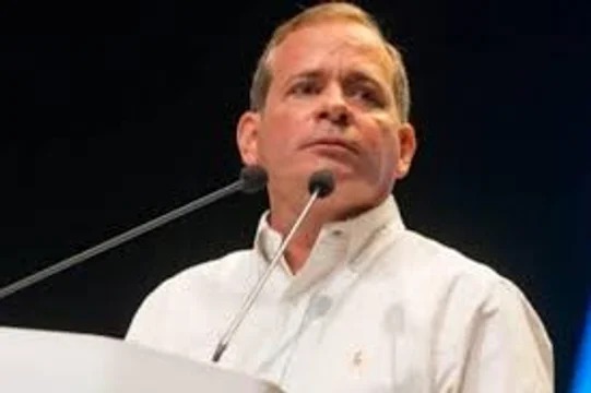 Venezuela: tras estar unas horas liberado, fue detenido nuevamente Juan Pablo Guanipa