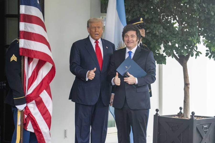 Javier Milei viaja a dos veces a Estados Unidos, visita Chile y retoma la agenda en el interior