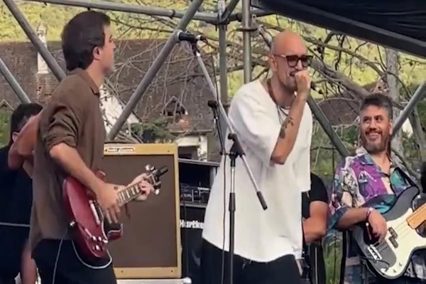 Cosquín Rock: Abel Pintos sorprendió con un éxito de Los Redonditos  de Ricota