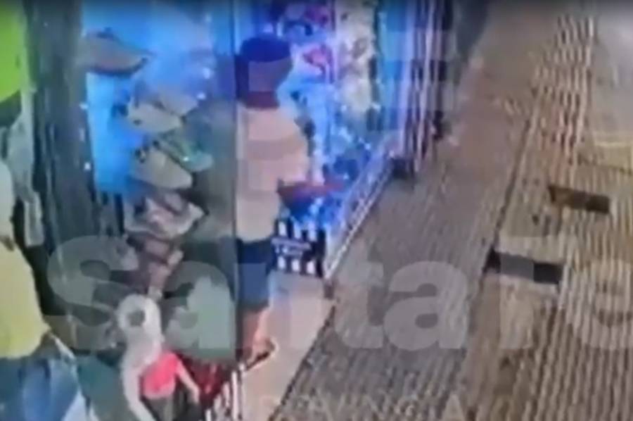Rompió la vidriera de un local y lo detuvieron a pocos metros