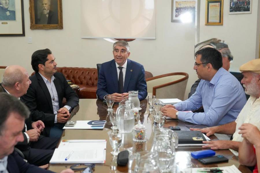 Se retoman este miércoles las negociaciones paritarias