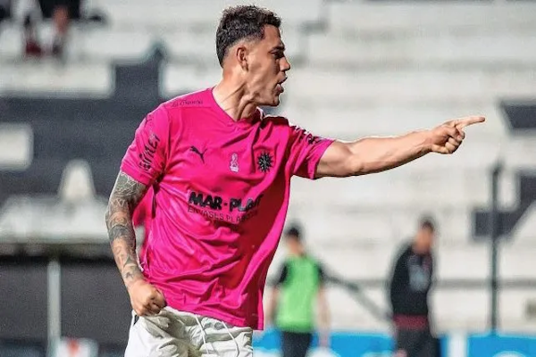 José Neris habló y apuntó contra Colón