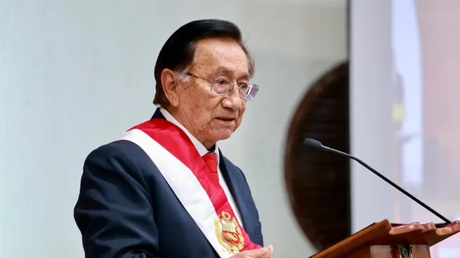 Perú: el presidente interino Balcázar rechazó otorgar indulto a Pedro Castillo