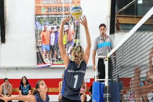 Liga Nacional Femenina de Vóley: finalizó la fase de grupos