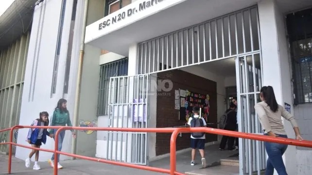Comienza el ciclo lectivo 2026 en Santa Fe, entre paro docente y pedido oficial de asistir
