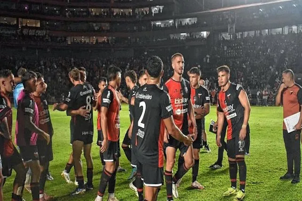 Paro en el fútbol: ¿cuándo jugará Colón el próximo partido?