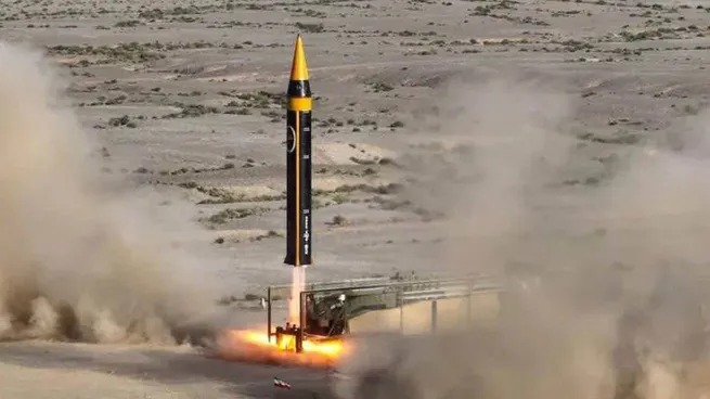 Turquía informó que los sistemas de defensa de la OTAN destruyeron un misil de Irán que iba a su espacio aéreo