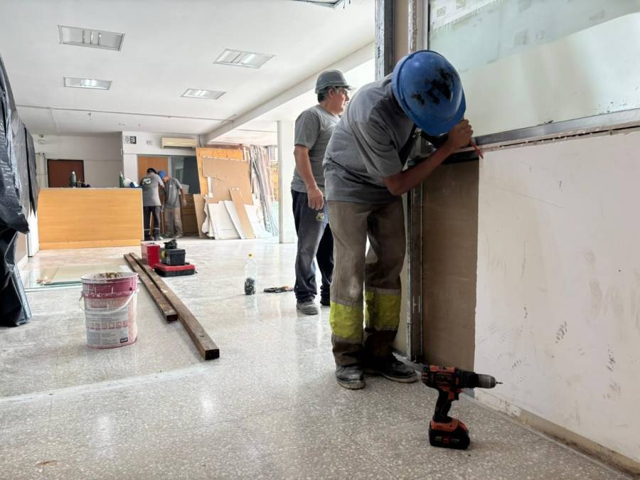 El gobierno provincial dio inicio a las obras en el Hospital Granaderos a Caballos