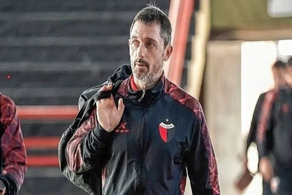 Martín Minella pidió paciencia en la Primera Nacional