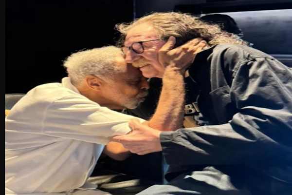Charly García y Gilberto Gil en un emotivo encuentro