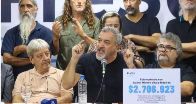 Los gremios difundieron su propia canasta básica: duplica a la medición oficial