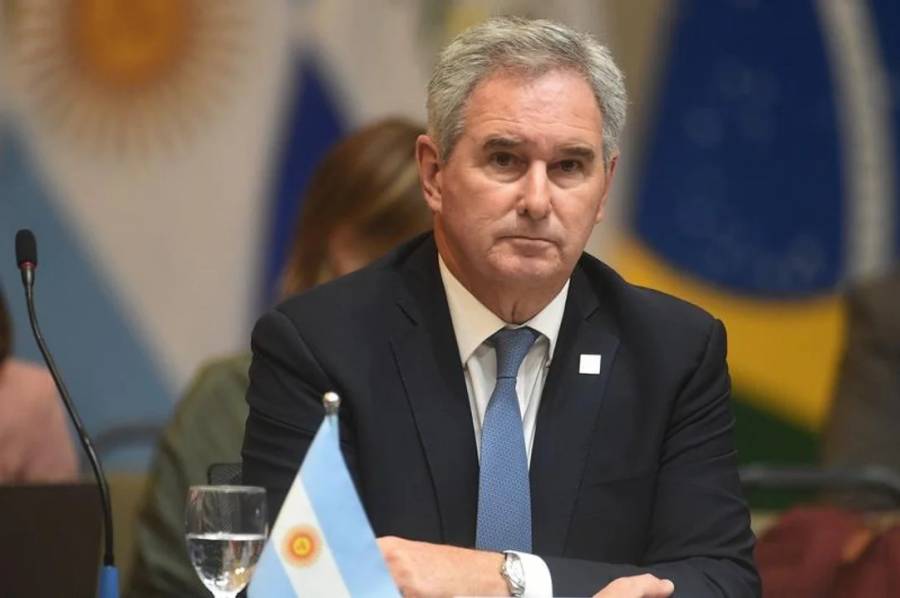 Quirno confirmó el retiro de Argentina de la OMS