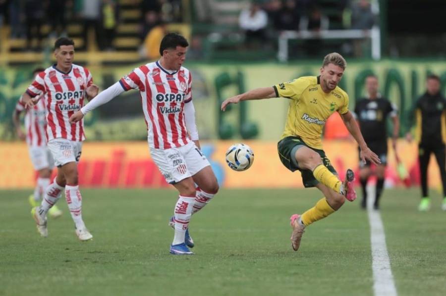 Unión fue una sombra y perdió un increíble partido ante Defensa en Varela