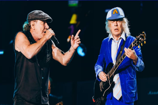 AC/DC encendió el más Monumental