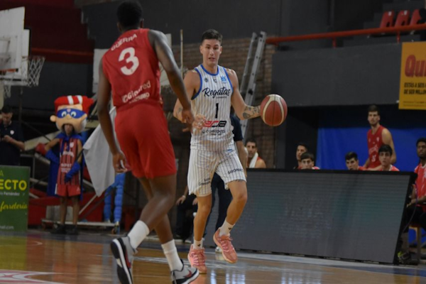 LNB: Unión perdió ante Regatas en el Malviccino