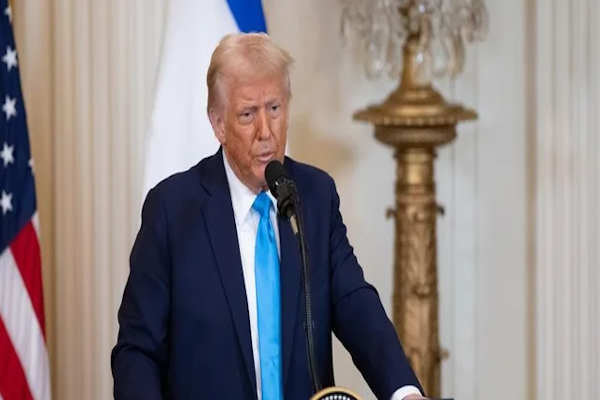 El presidente estadounidense rebautizó “estrecho de Trump” al estrecho de Ormuz