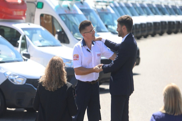 Provincia licita la compra de más ambulancias 
