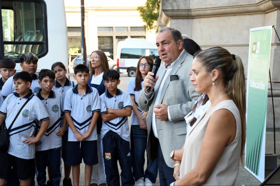 La Municipalidad relanzó el Munibus Educativo 