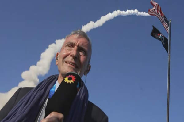Cohete de Artemis II a la Luna: Nelson Castro emocionado en el lanzamiento