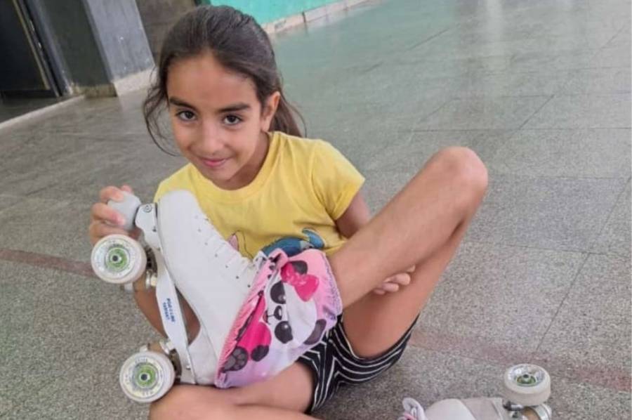 Le robaron sus patines a una nena y los necesita para competir