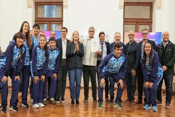 Entregaron aportes económicos a clubes santafesinos