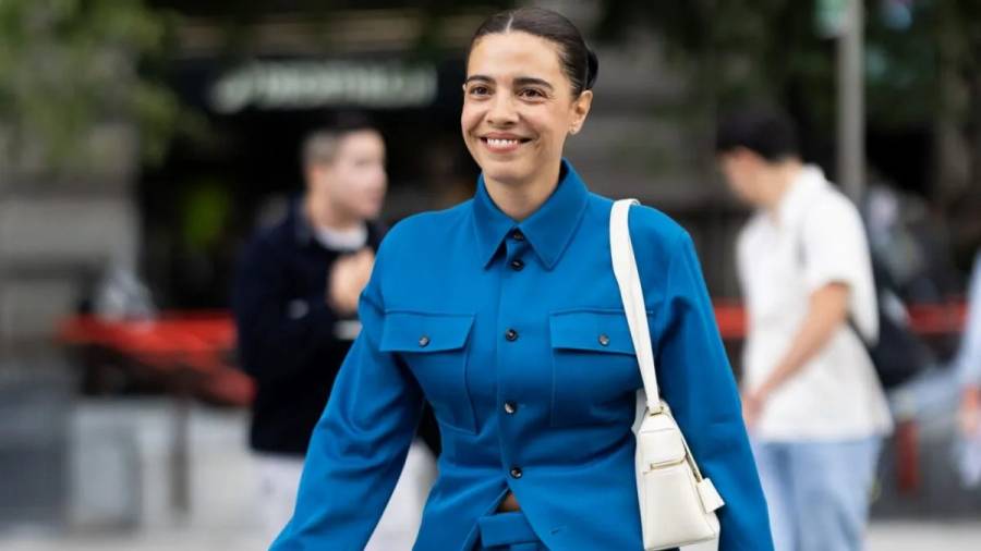 El azul regresa en la moda: cómo usar el color que será furor esta temporada