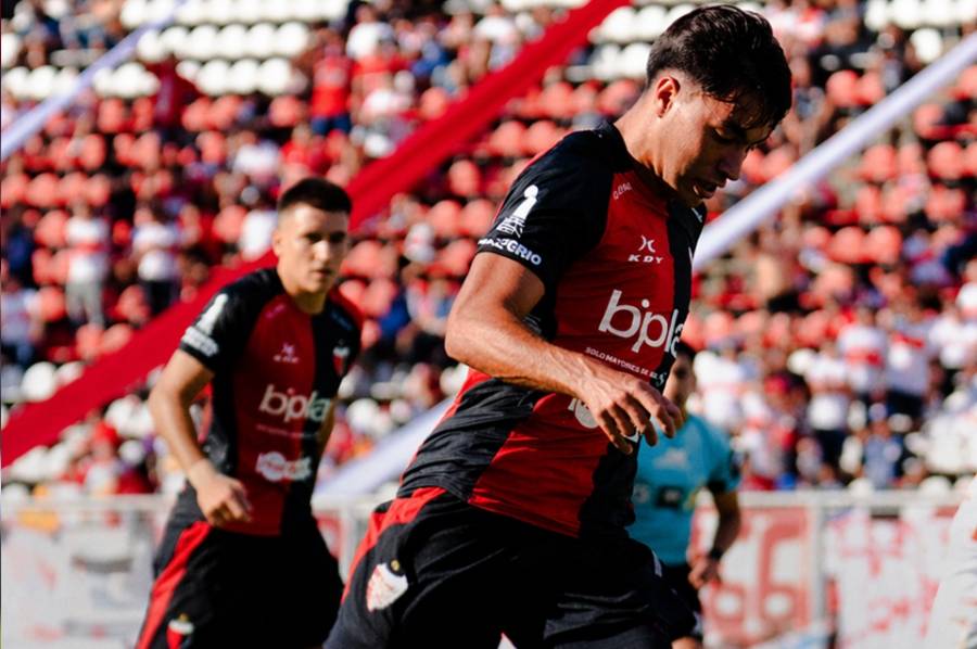 Colón tuvo una tarde para el olvido y perdió por 2 a 0