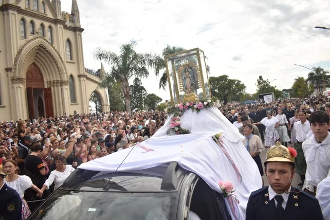 Cerca de 100.000 personas vivieron la Peregrinación a la Virgen de Guadalupe