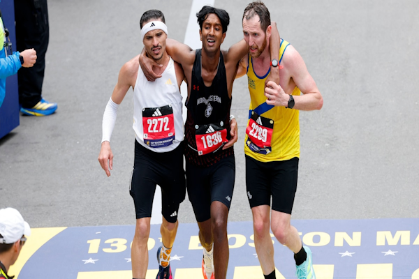 Maratón de Boston: el conmovedor gesto que recorre el mundo