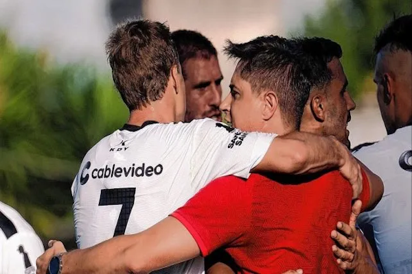 Colón y Los Andes con día y hora para la fecha 12