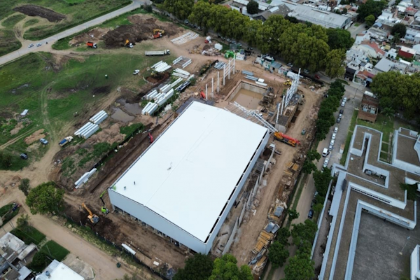 Juegos Suramericanos: avanza a paso firme la construcción del Centro Acuático Provincial