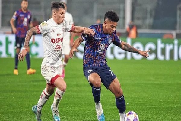 Unión y Talleres con día y hora para jugar en el 15 de Abril