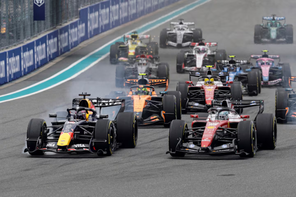 Calendario 2026: la F1 incluiría los GP de Bahréin y Arabia Saudita